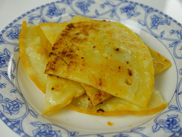 美国LIVEN利仁电饼铛LR-A434——制作鸡蛋饼