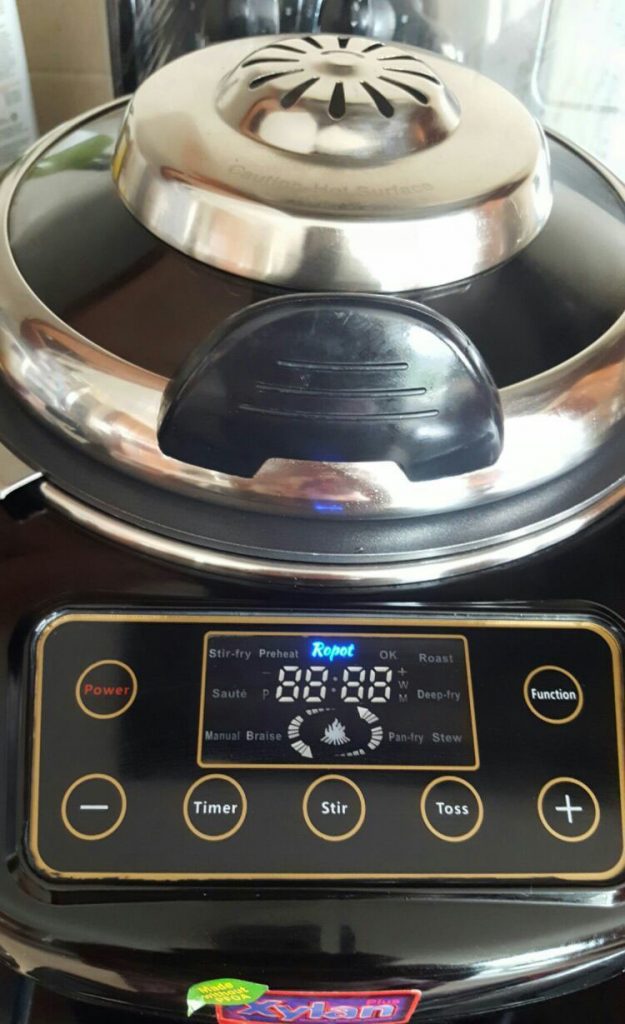 The Intelligent Robot Cooker Robot