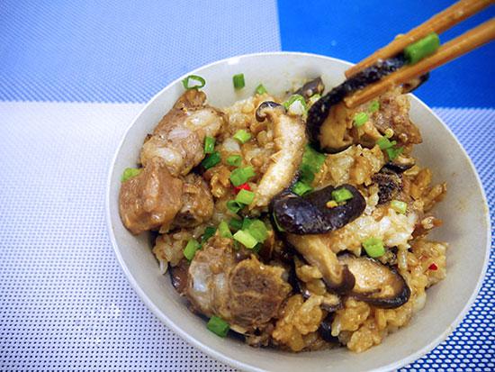 美国Aicooker紫砂电饭煲F401B
