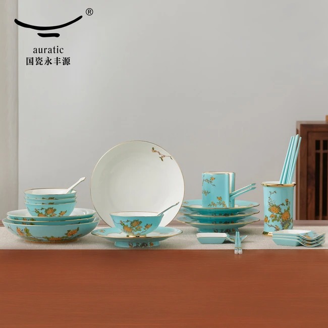 被中国蓝色瓷器惊艳到了！国瓷永丰源“西湖蓝”中式餐具，高贵绝美厨房有约
