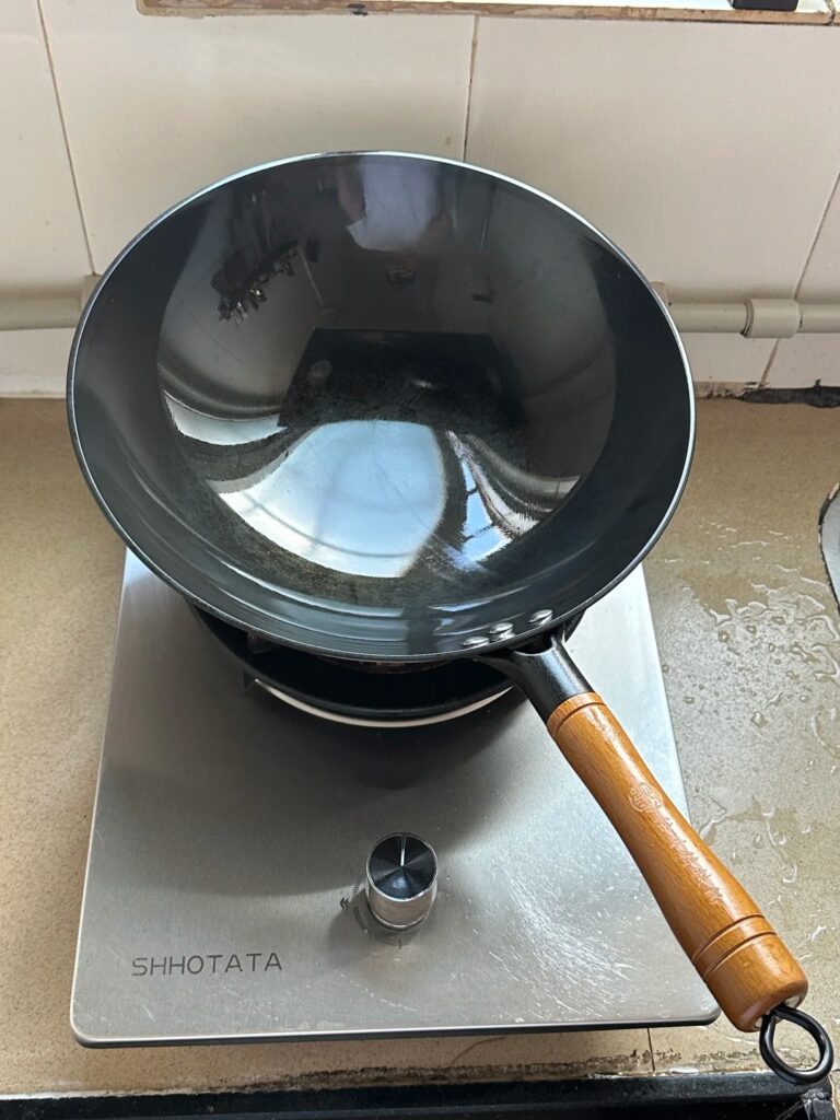 新手选购铁锅的终极指南