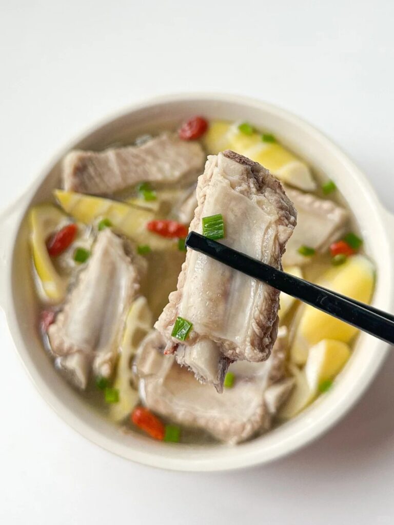 春笋排骨汤
