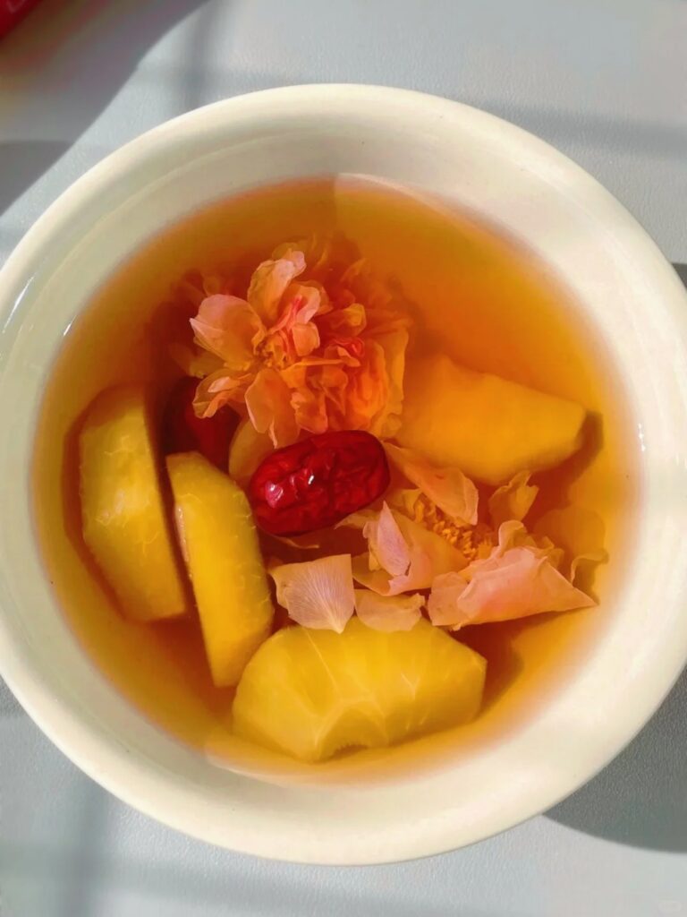 苹果玫瑰水