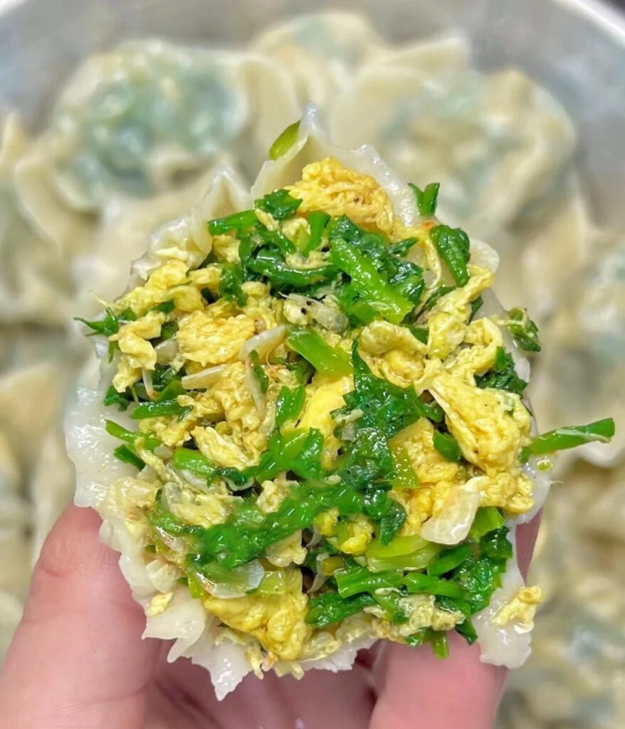 荠菜鸡蛋饺子