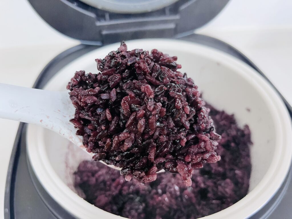 美的电饭煲煮寿司米