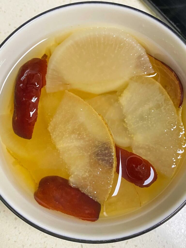 白萝卜雪梨水