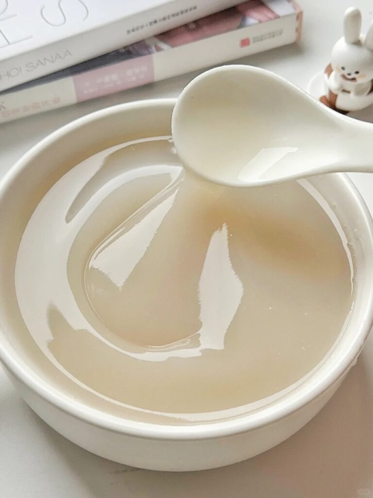 莲藕雪梨银耳露