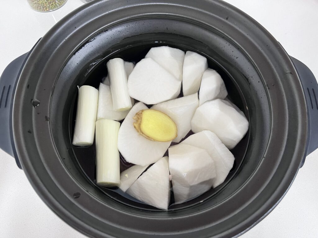 joydeem电炖锅煲汤