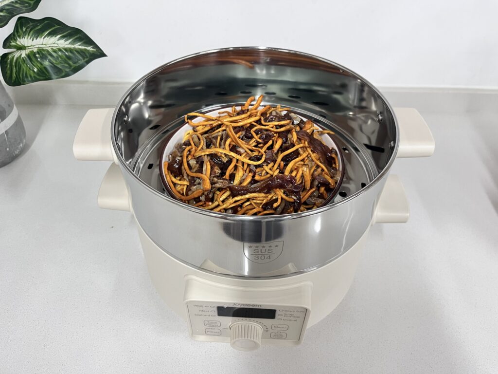 Joydeem不锈钢电蒸锅食谱-虫草花蒸鸡
