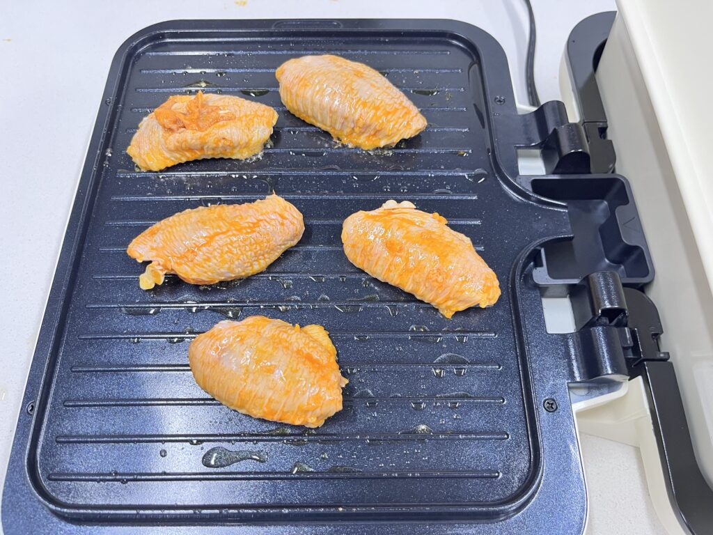joydeem涮烤一体锅烤鸡翅