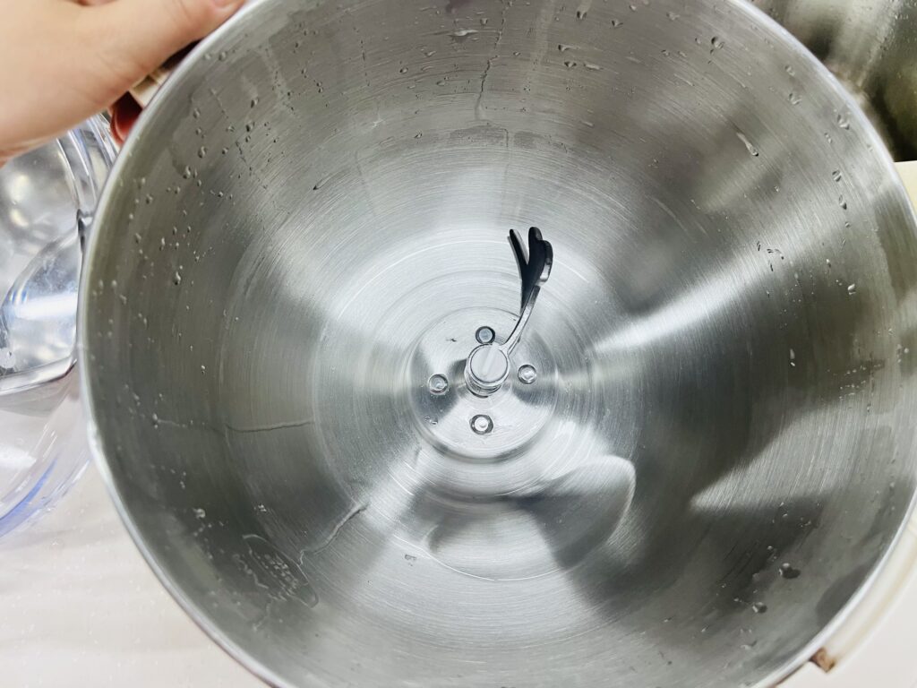 Joydeem和面机和面桶易清洗