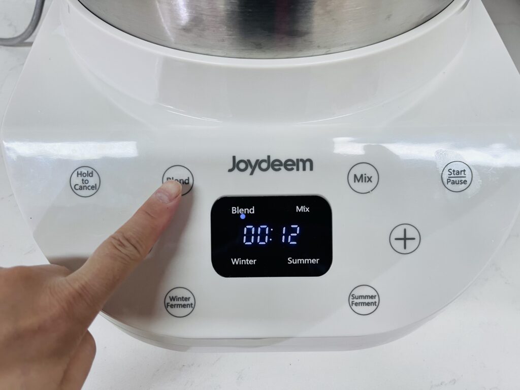 Joydeem和面机拌馅功能