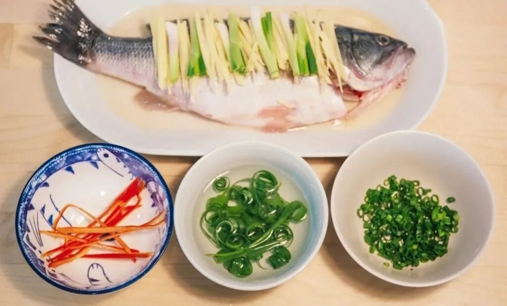 清蒸鲈鱼