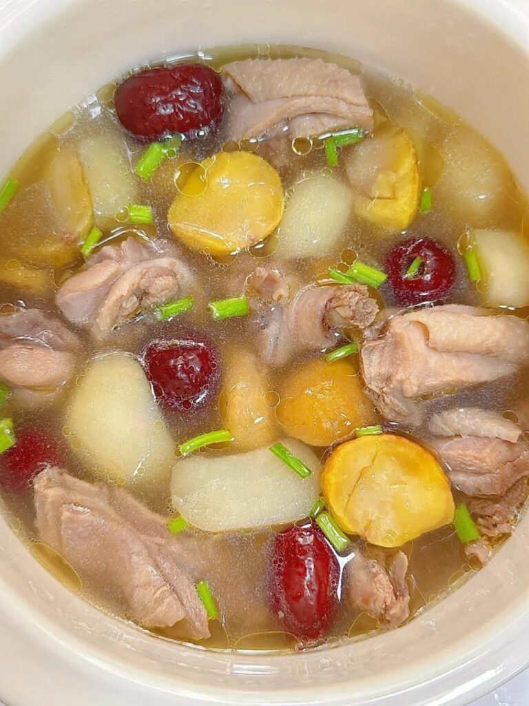 板栗马蹄鸡汤