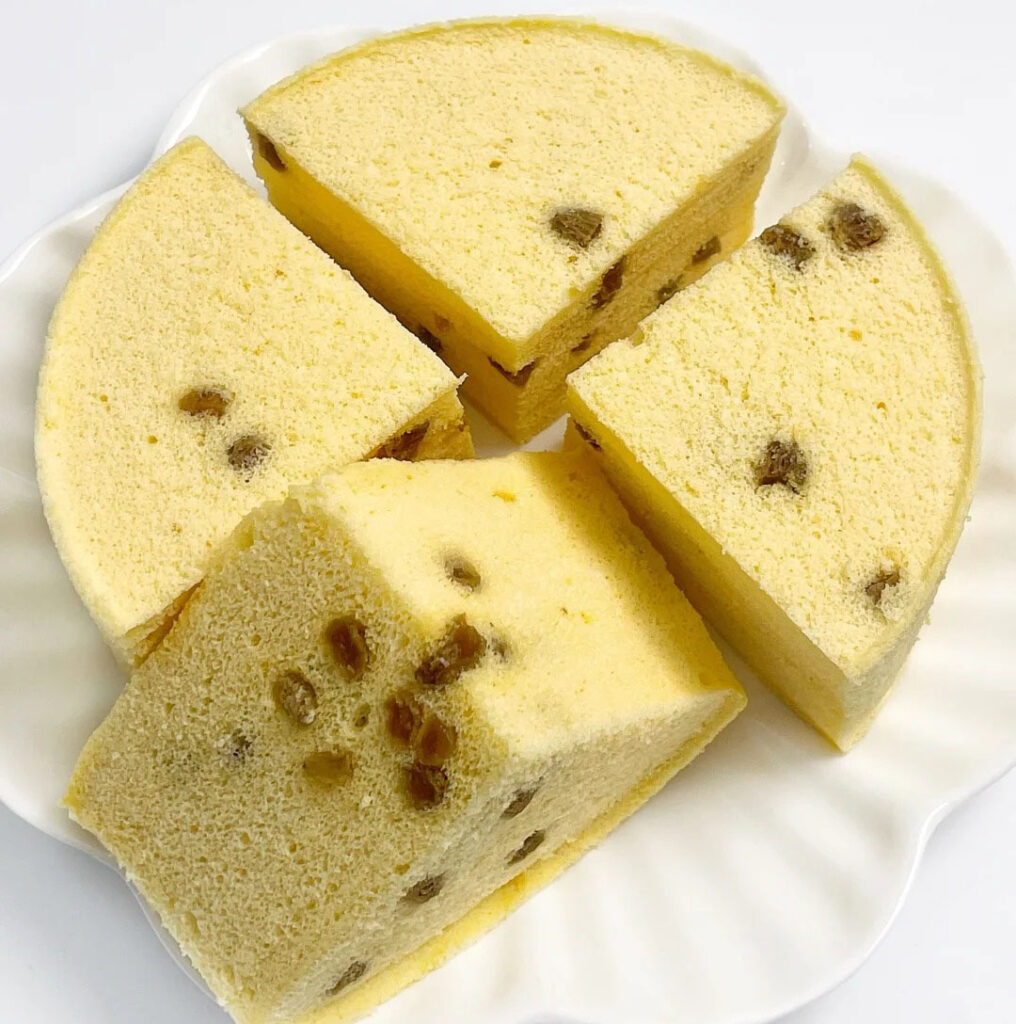 葡萄干蒸蛋糕