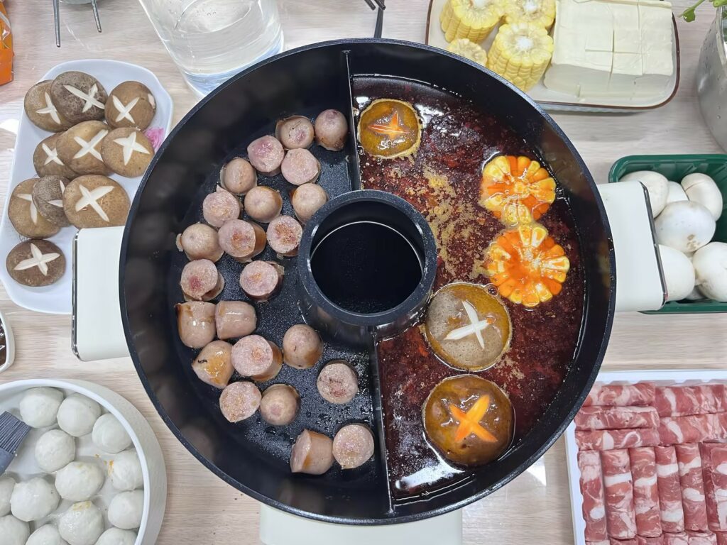 Joydeem去味电火锅边涮边烤