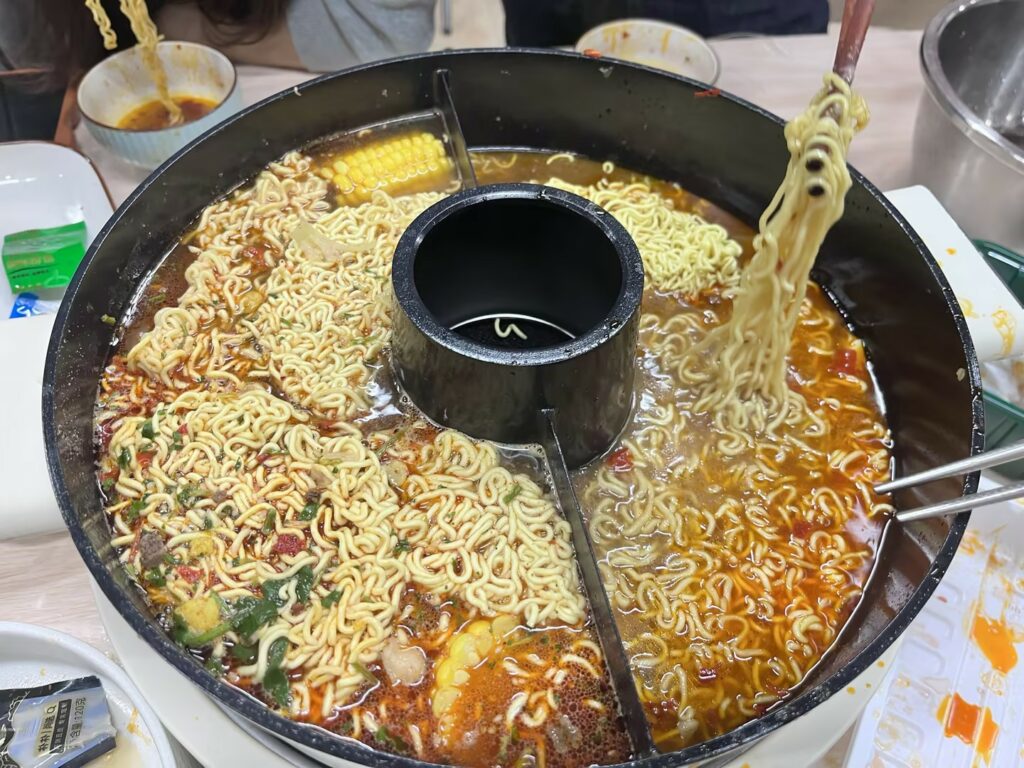 Joydeem去味电火锅5.5L大容量