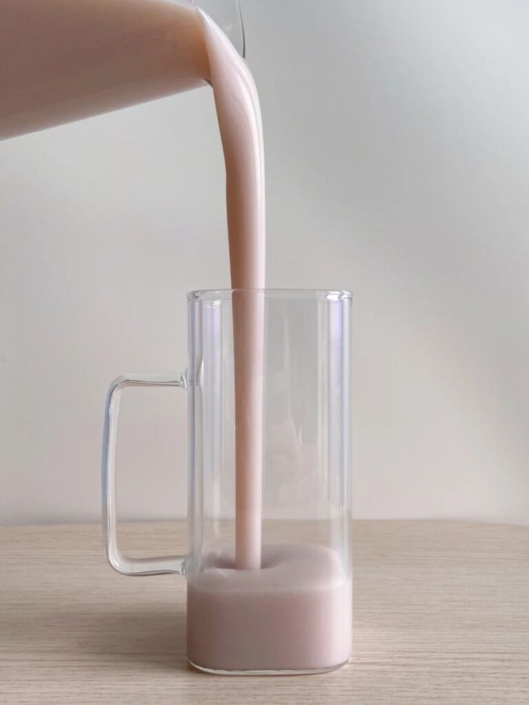 玫瑰银耳杏仁露