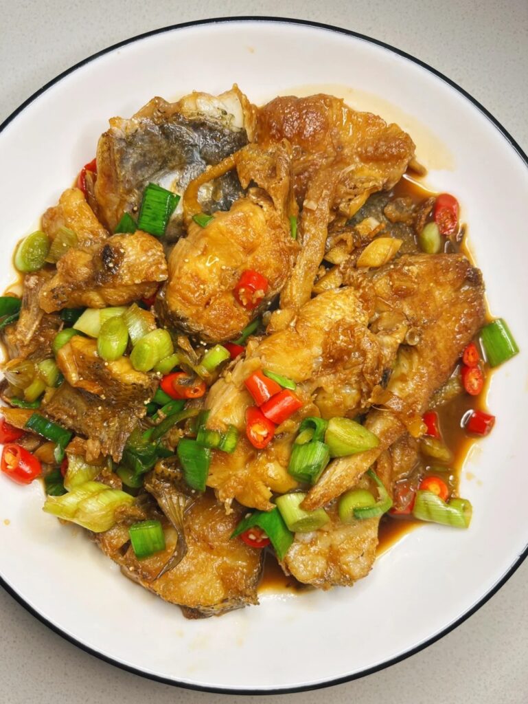 红烧鲈鱼