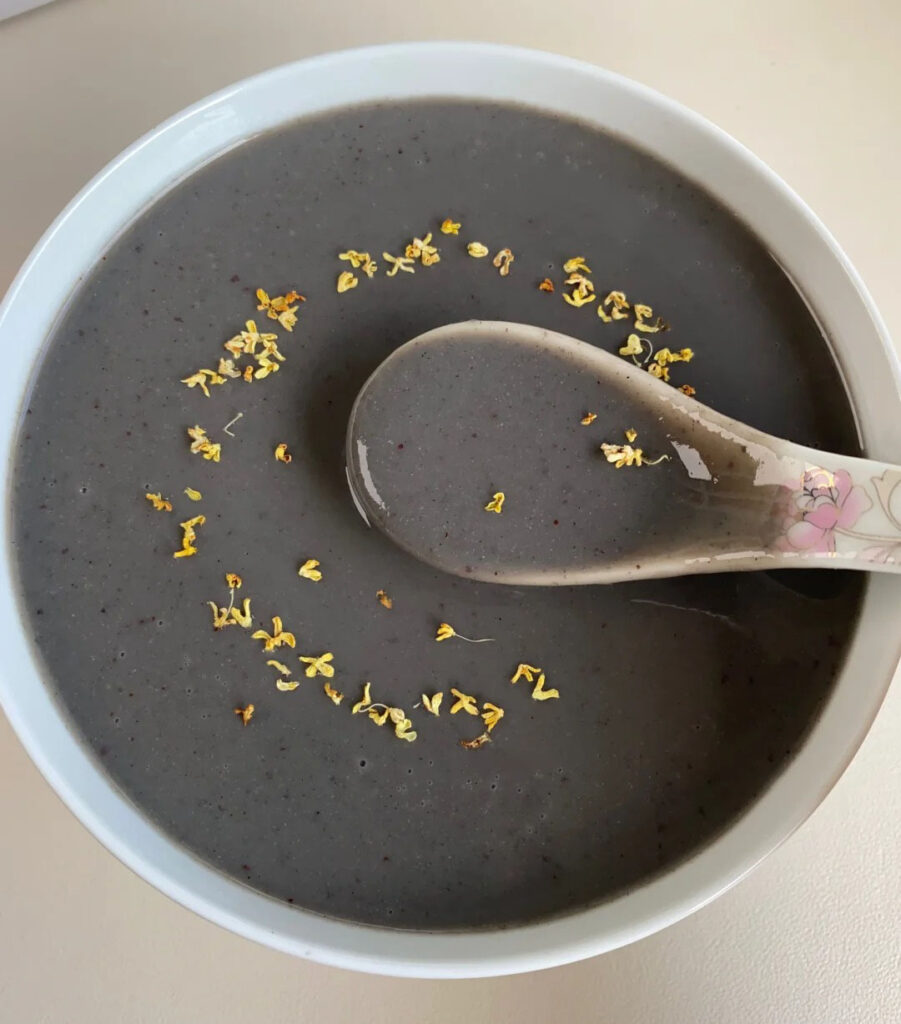 黑芝麻银耳豆浆
